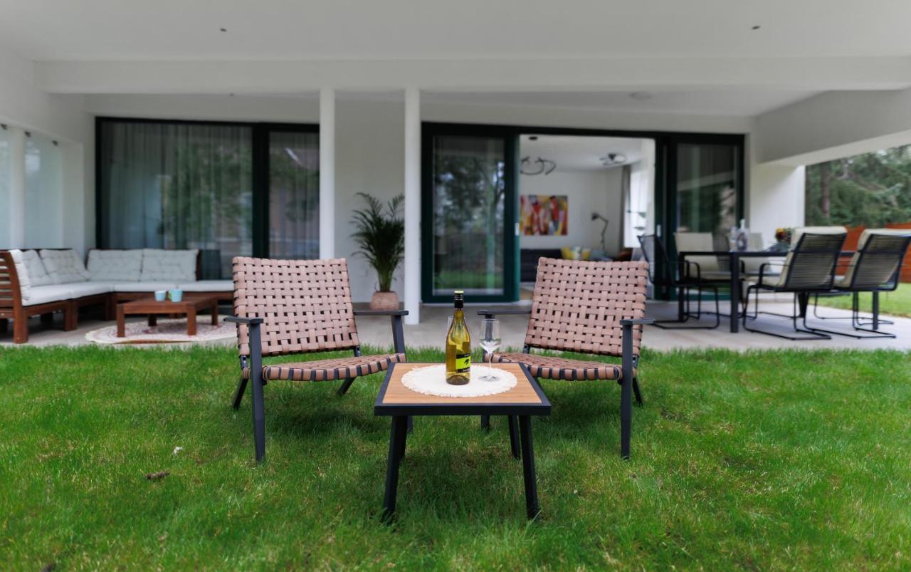 Villa Bauhaus Wellness Apartman Fsz. 3 Siofok Luaran gambar